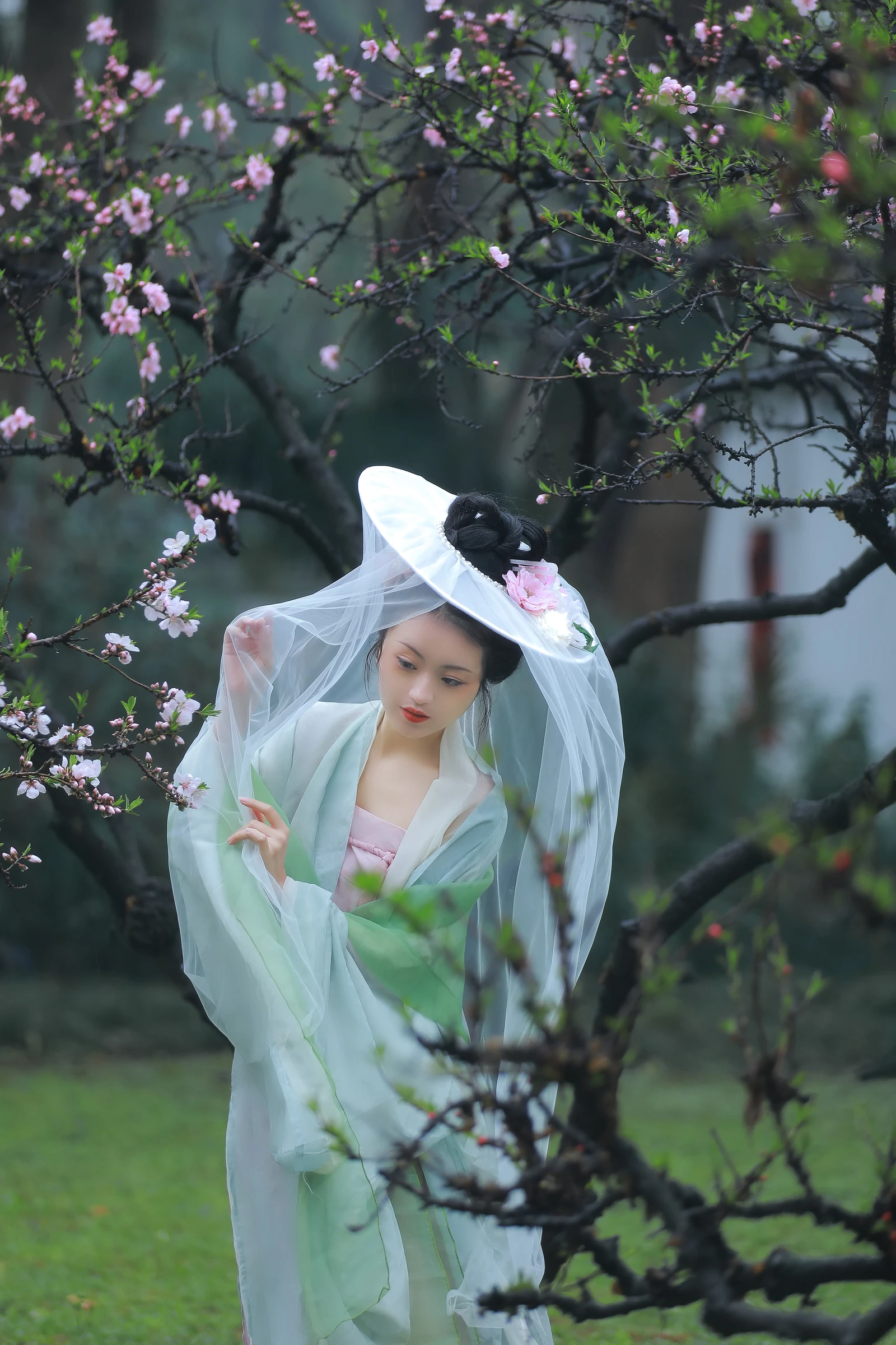 [YITUYU]艺图语-2024.05.01-春晓-沐沐Mumu-[21P-284MB]-19.webp